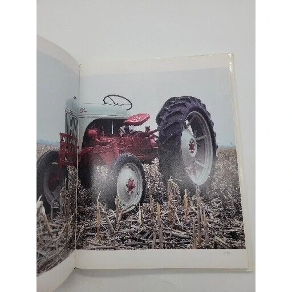 Vintage Ford Tractors : The Ultimate Tribute to Ford, Fordson New Holland Pripps